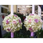 Lumanari nunta sferice din orhidee si trandafiri roz